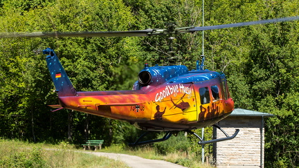 73+08 GArmy-THR30 UH-1D Goodbye-Huey MG 5319