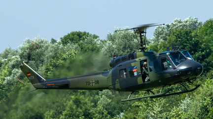 73+08 Heer-THR30 UH-1D MG 1004