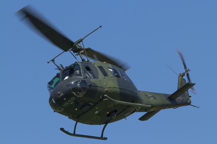 73+08 Heer-THR30 UH-1D MG 0930